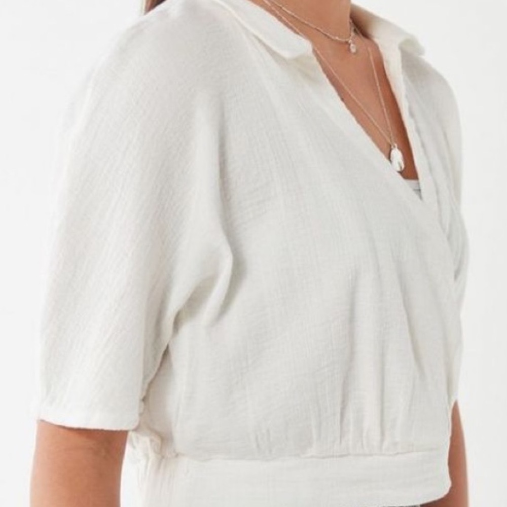 Urban Outfitters White Crop Shirt